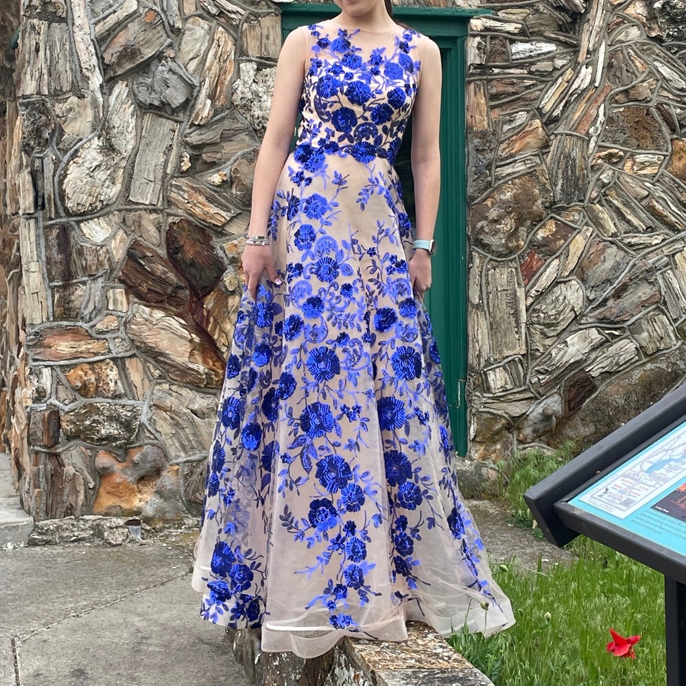 Prom dress tan with royal blue flowers